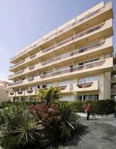 Hotel Maeva La Jetee Des Marins 2*